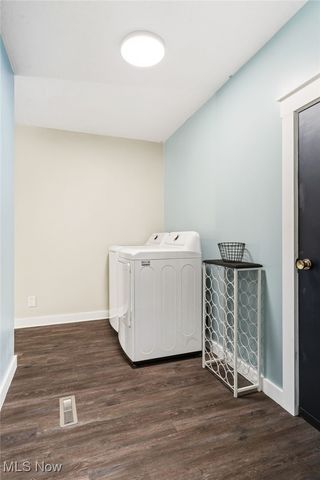 3863 Richville Drive SW, Canton, OH 44706