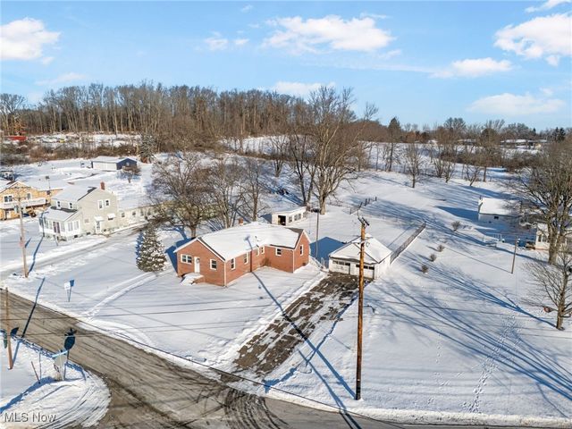 3863 Richville Drive SW, Canton, OH 44706