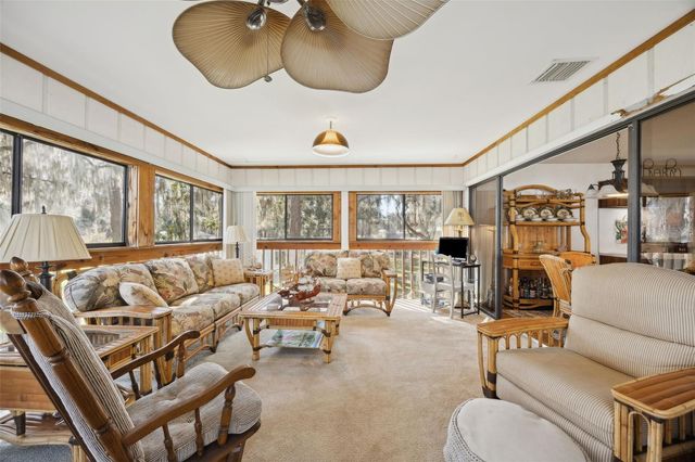 213 E CHAR LANE, Crescent City, FL 32112