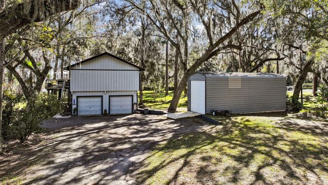 213 E CHAR LANE, Crescent City, FL 32112