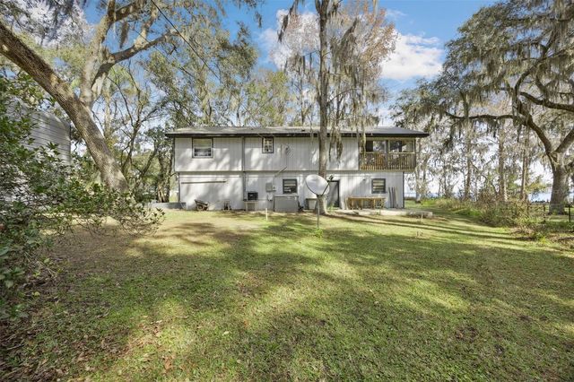 213 E CHAR LANE, Crescent City, FL 32112