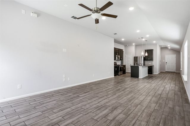 14009 Danesdale Drive, Pilot Point, TX 76258