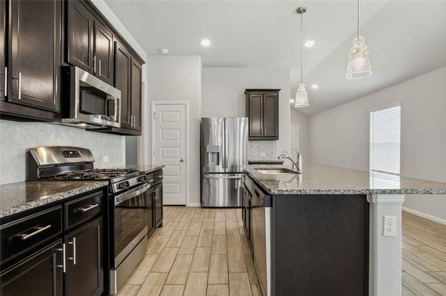 14009 Danesdale Drive, Pilot Point, TX 76258