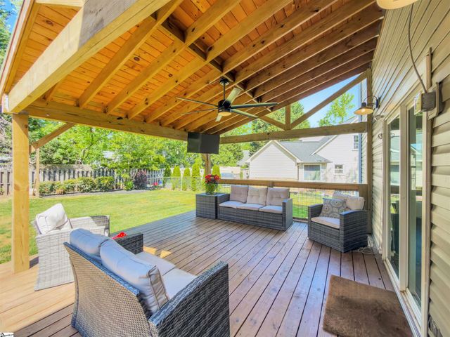 206 Spring View Lane, Taylors, SC 29687