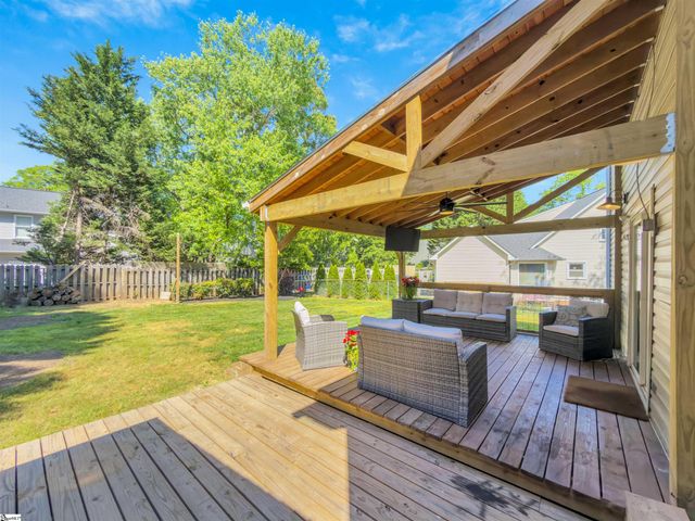 206 Spring View Lane, Taylors, SC 29687