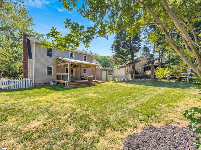 206 Spring View Lane, Taylors, SC 29687