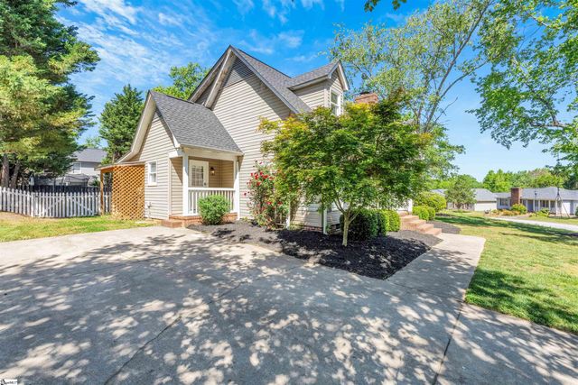 206 Spring View Lane, Taylors, SC 29687