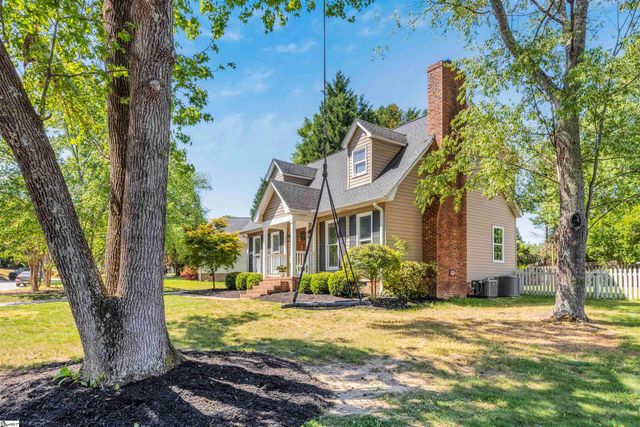 206 Spring View Lane, Taylors, SC 29687