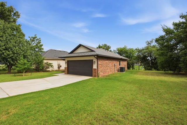 617 NW 95th Street, Oklahoma City, OK 73114