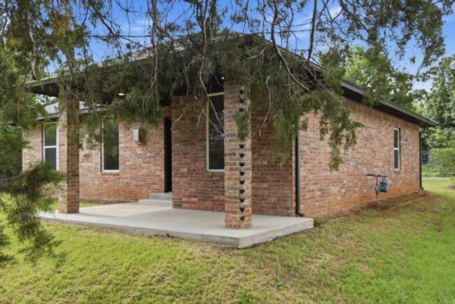 617 NW 95th Street, Oklahoma City, OK 73114