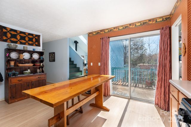 195 Prospectors Trail, Black Mountain, NC 28711