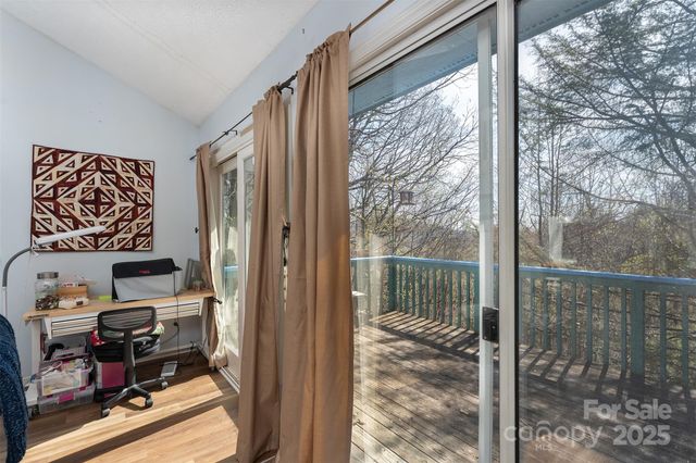 195 Prospectors Trail, Black Mountain, NC 28711