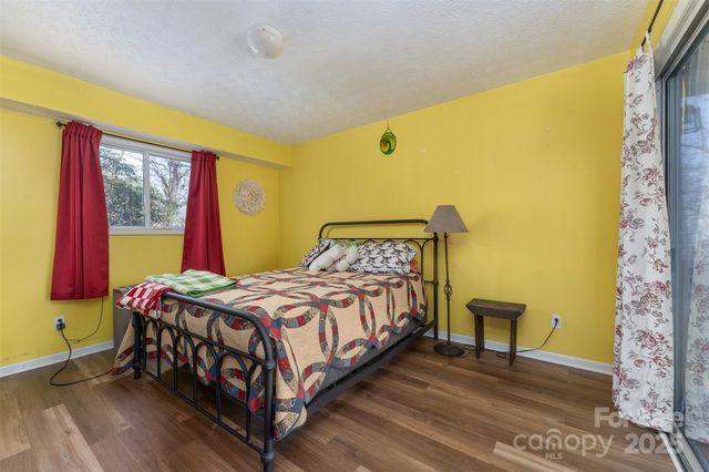 195 Prospectors Trail, Black Mountain, NC 28711