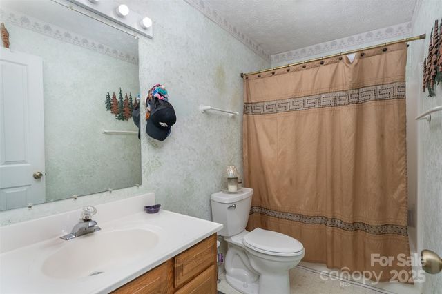 195 Prospectors Trail, Black Mountain, NC 28711