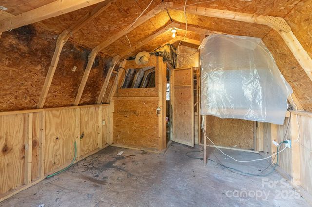 195 Prospectors Trail, Black Mountain, NC 28711