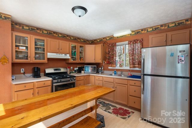 195 Prospectors Trail, Black Mountain, NC 28711