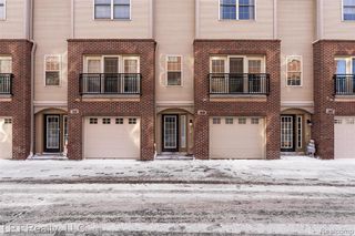 109 S 2nd Street, Brighton, MI 48116