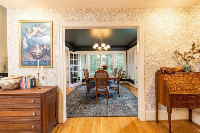 1135 Peachtree Battle Avenue NW, Atlanta, GA 30327