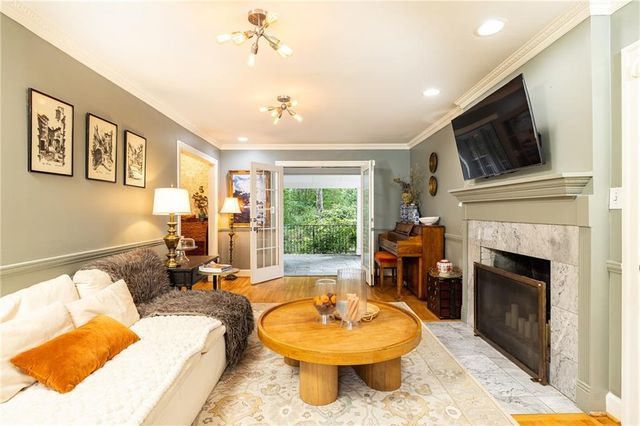 1135 Peachtree Battle Avenue NW, Atlanta, GA 30327