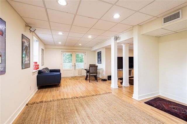 1135 Peachtree Battle Avenue NW, Atlanta, GA 30327