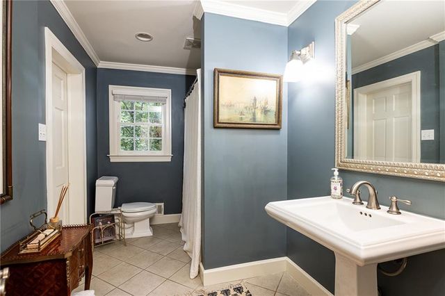 1135 Peachtree Battle Avenue NW, Atlanta, GA 30327