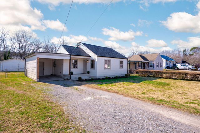 104 Ellis Drive, Rossville, GA 30741