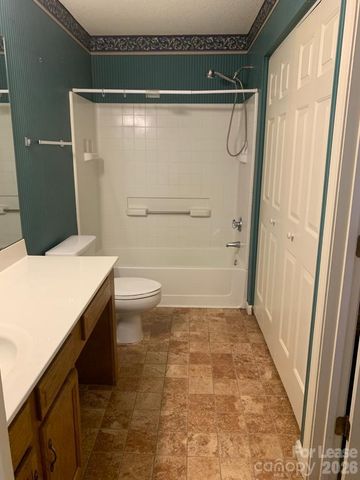 5745 Prescott Court, Charlotte, NC 28269