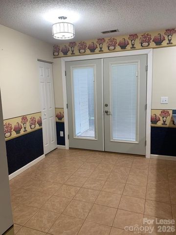 5745 Prescott Court, Charlotte, NC 28269
