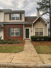 5745 Prescott Court, Charlotte, NC 28269