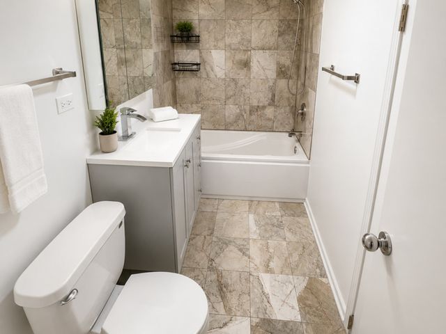 4326 Wesley Terrace, Schiller Park, IL 60176