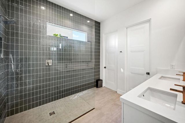 422 Fountain Drive, Palm Springs, CA 92262