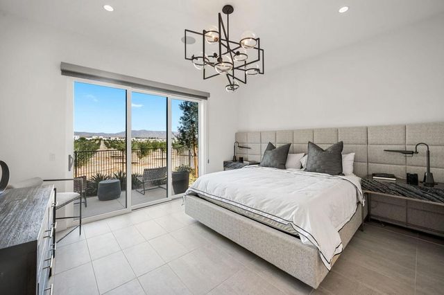 422 Fountain Drive, Palm Springs, CA 92262