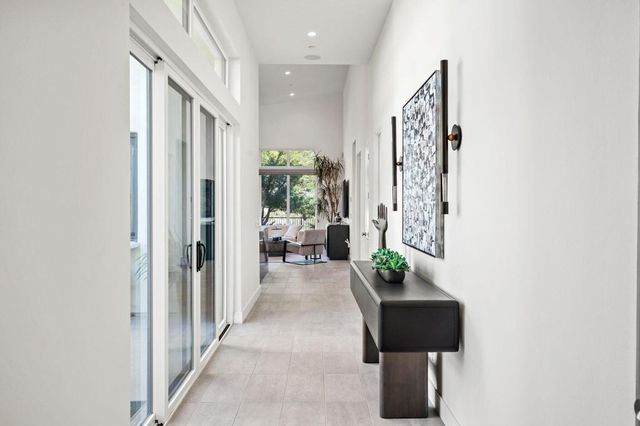 422 Fountain Drive, Palm Springs, CA 92262