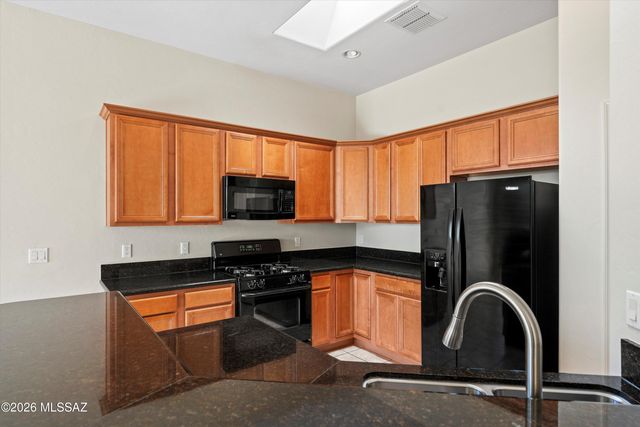 13628 E High Plains Ranch Street, Vail, AZ 85641