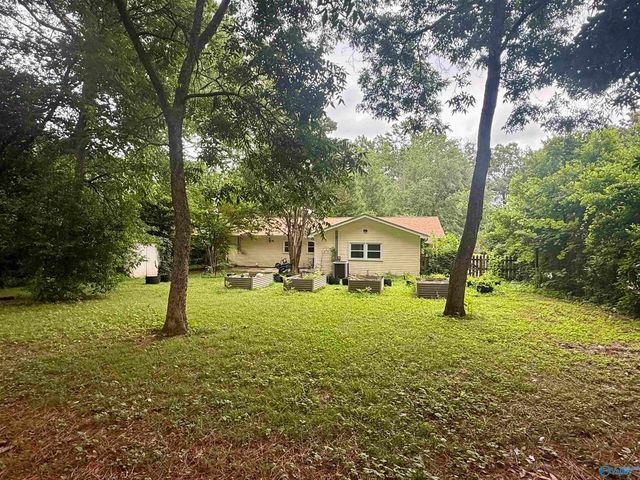 1513 Pennylane SE, Decatur, AL 35601