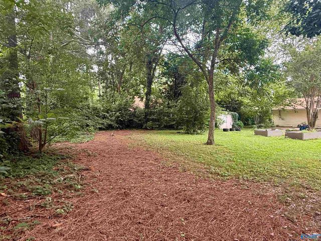 1513 Pennylane SE, Decatur, AL 35601