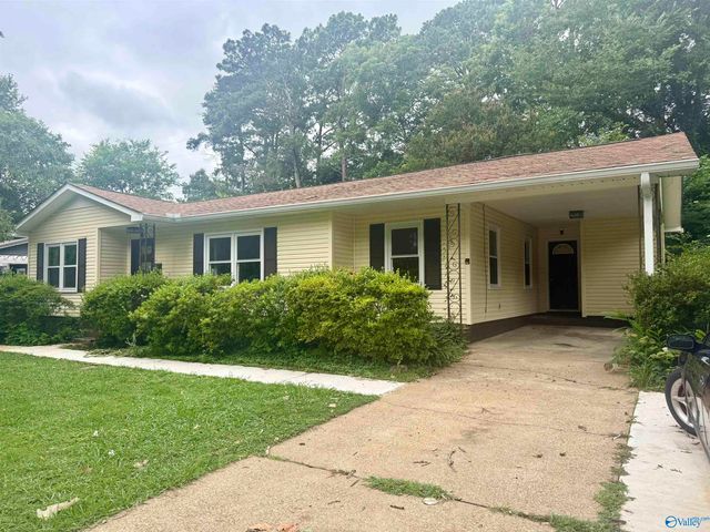 1513 Pennylane SE, Decatur, AL 35601