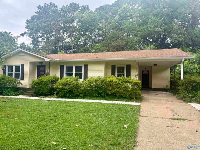 1513 Pennylane SE, Decatur, AL 35601
