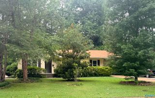 1513 Pennylane SE, Decatur, AL 35601