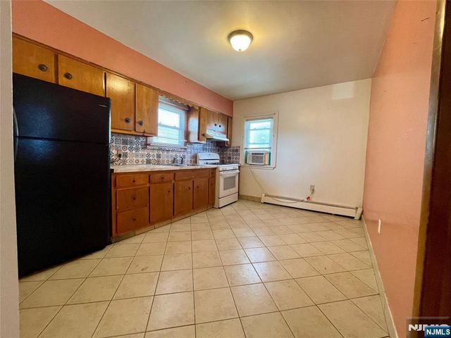 302 N 2nd Street 2, Harrison, NJ 07029