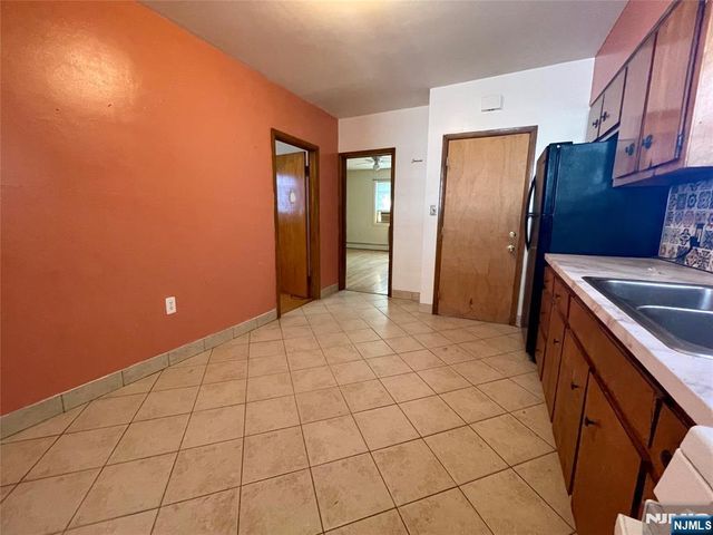 302 N 2nd Street 2, Harrison, NJ 07029