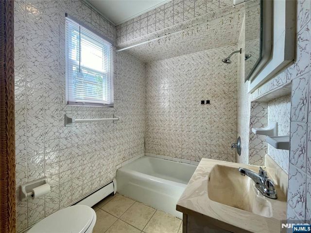 302 N 2nd Street 2, Harrison, NJ 07029