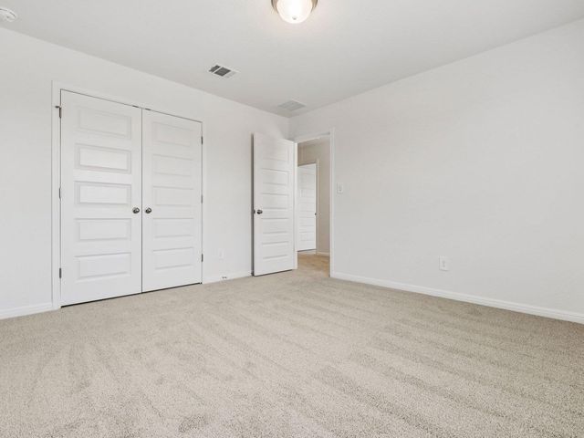 142 Divisadero DR, Hutto, TX 78634