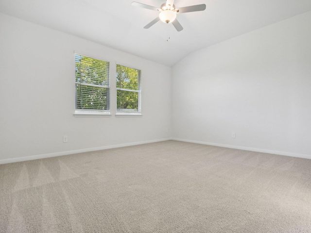 142 Divisadero DR, Hutto, TX 78634