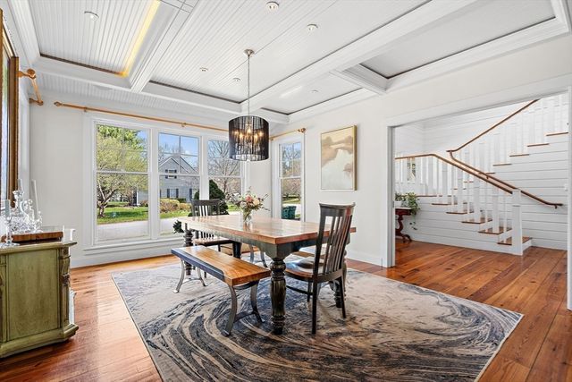 152 Partridge Lane, Concord, MA 01742