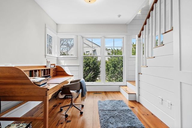152 Partridge Lane, Concord, MA 01742