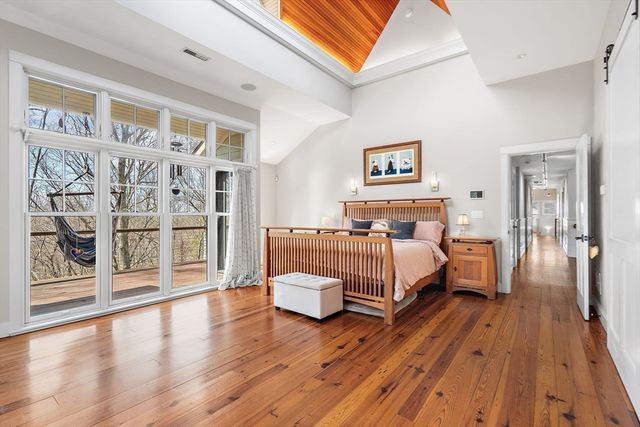 152 Partridge Lane, Concord, MA 01742