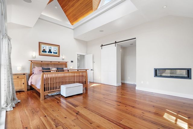 152 Partridge Lane, Concord, MA 01742