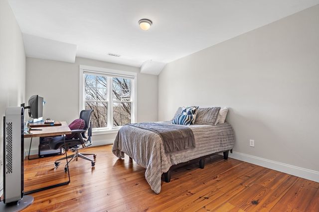 152 Partridge Lane, Concord, MA 01742