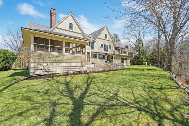 152 Partridge Lane, Concord, MA 01742